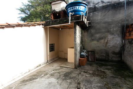Casa para alugar com 45m², 1 quarto e 1 vaga Casa para alugar com 45m², 1 quarto e 1 vagaQuintal e Área de Serviço