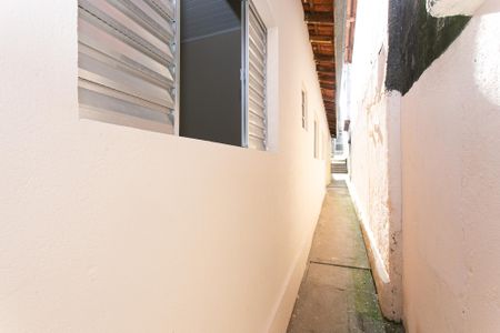 Casa para alugar com 45m², 1 quarto e 1 vaga Casa para alugar com 45m², 1 quarto e 1 vagaCorredor