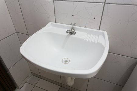 Casa para alugar com 60m², 1 quarto e 1 vaga Casa para alugar com 60m², 1 quarto e 1 vagaBanheiro