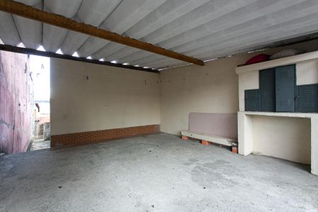 Casa para alugar com 60m², 1 quarto e 1 vaga Casa para alugar com 60m², 1 quarto e 1 vagaGaragem