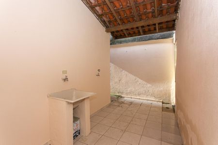 Casa para alugar com 60m², 1 quarto e 1 vaga Casa para alugar com 60m², 1 quarto e 1 vagaÁrea de Serviço