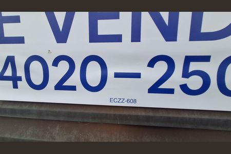 Casa para alugar com 300m², 3 quartos e 4 vagasCódigo plaquinha ECZZ-608