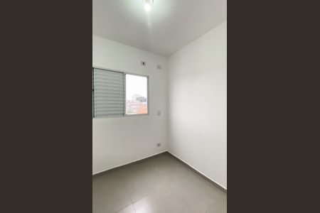 Quarto 1 de apartamento para alugar com 2 quartos, 50m² em Vila Marieta, São Paulo