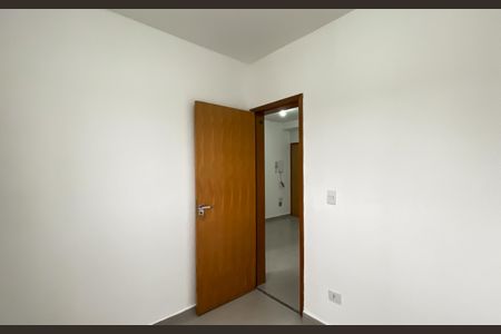 Quarto 2 de apartamento para alugar com 2 quartos, 50m² em Vila Marieta, São Paulo