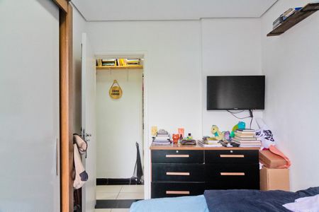 Apartamento à venda com 69m², 2 quartos e 1 vagaQuarto 2