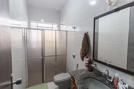 Casa à venda com 300m², 3 quartos e 4 vagasBanheiro Social