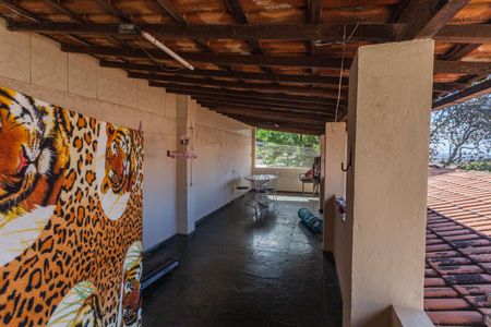 Casa à venda com 300m², 3 quartos e 4 vagasTerraço
