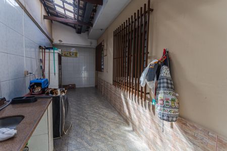 Casa à venda com 300m², 3 quartos e 4 vagasÁrea de Serviço 1