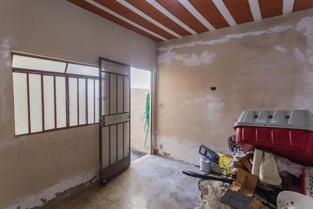 Casa à venda com 300m², 3 quartos e 4 vagasQuarto de Serviço