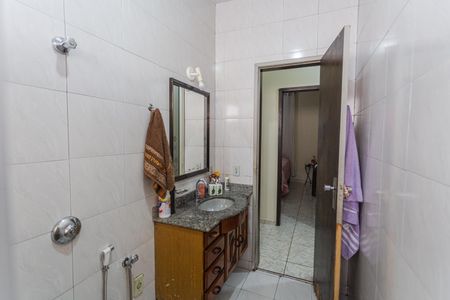 Casa à venda com 300m², 3 quartos e 4 vagasBanheiro Social