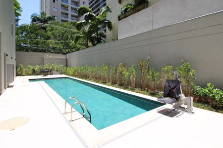 Studio para alugar com 24m², 1 quarto e sem vagaÁrea comum - Piscina
