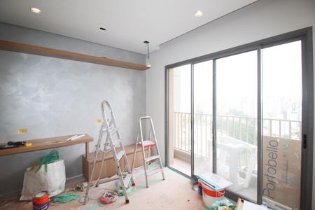 Sala de kitnet/studio para alugar com 1 quarto, 24m² em Vila Nova Conceição, São Paulo