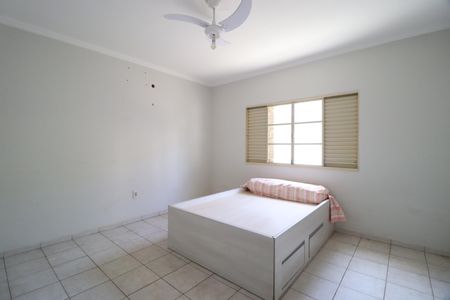 Casa para alugar com 197m², 4 quartos e 3 vagasQuarto 1