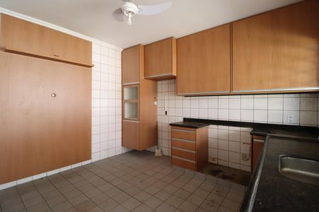 Casa para alugar com 197m², 4 quartos e 3 vagasCozinha