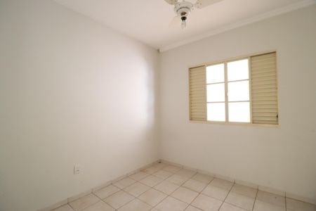 Casa para alugar com 197m², 4 quartos e 3 vagasQuarto 2
