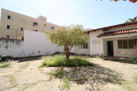 Casa para alugar com 197m², 4 quartos e 3 vagasQuintal
