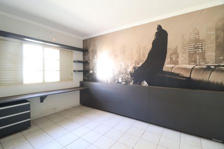 Casa para alugar com 197m², 4 quartos e 3 vagasQuarto 3 - Suíte