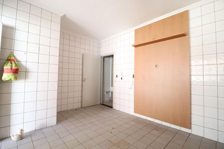 Casa para alugar com 197m², 4 quartos e 3 vagasCozinha