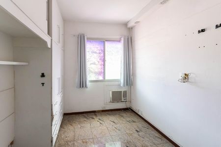 Apartamento à venda com 174m², 4 quartos e 2 vagasSuíte