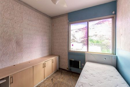 Apartamento à venda com 174m², 4 quartos e 2 vagasQuarto 4