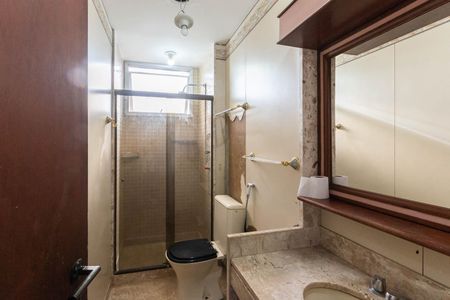 Apartamento à venda com 174m², 4 quartos e 2 vagasBanheiro