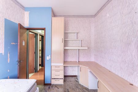Apartamento à venda com 174m², 4 quartos e 2 vagasQuarto 4