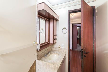 Apartamento à venda com 174m², 4 quartos e 2 vagasBanheiro