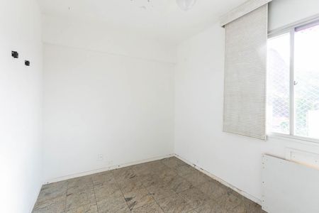 Apartamento à venda com 174m², 4 quartos e 2 vagasQuarto 2