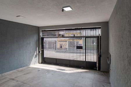 Casa para alugar com 85m², 2 quartos e 1 vagaÁrea comum - Garagem