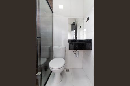 Banheiro da Suíte de casa para alugar com 2 quartos, 85m² em Jardim Virginia Bianca, São Paulo