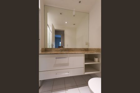 Apartamento para alugar com 101m², 2 quartos e 2 vagas Apartamento para alugar com 101m², 2 quartos e 2 vagasBanheiro