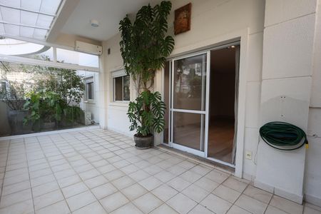 Apartamento para alugar com 101m², 2 quartos e 2 vagas Apartamento para alugar com 101m², 2 quartos e 2 vagasgardem