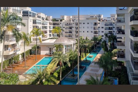 Apartamento para alugar com 101m², 2 quartos e 2 vagas Apartamento para alugar com 101m², 2 quartos e 2 vagasFachada interna