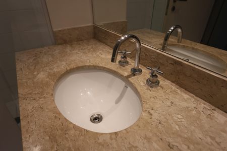 Apartamento para alugar com 101m², 2 quartos e 2 vagas Apartamento para alugar com 101m², 2 quartos e 2 vagasBanheiro