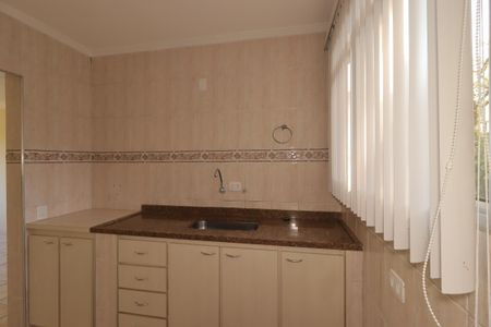 Apartamento à venda com 72m², 2 quartos e 2 vagasCozinha