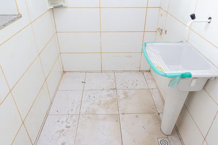Casa para alugar com 38m², 1 quarto e 1 vagaÁrea de Serviço