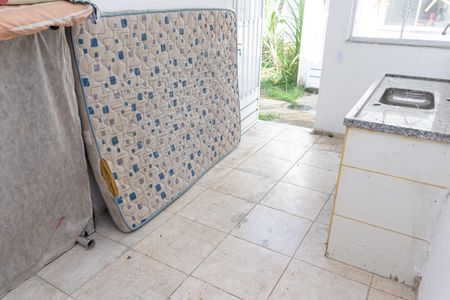 Sala/Cozinha de casa para alugar com 1 quarto, 38m² em Guaratiba, Rio de Janeiro