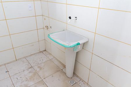 Casa para alugar com 38m², 1 quarto e 1 vagaÁrea de Serviço