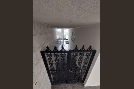 Casa à venda com 256m², 4 quartos e 6 vagasCorredorÁrea externa