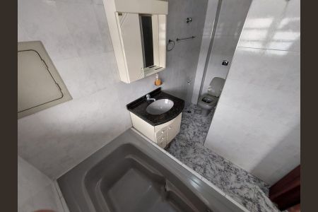 Casa à venda com 256m², 4 quartos e 6 vagasBanheiro