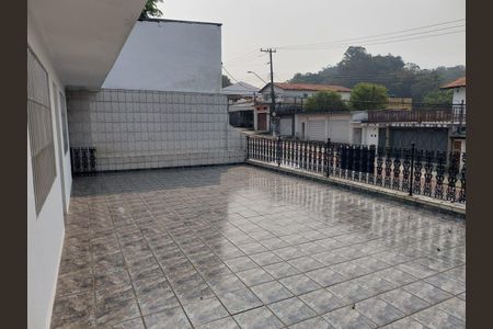 Casa à venda com 256m², 4 quartos e 6 vagasÁrea externa