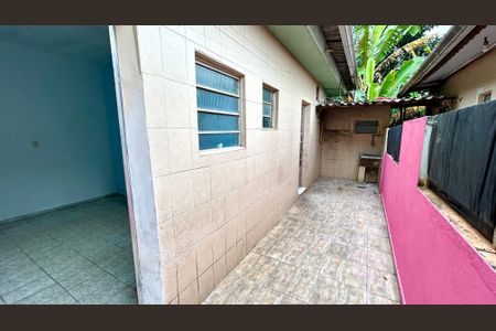 Casa para alugar com 60m², 2 quartos e sem vagaÁrea de Serviço