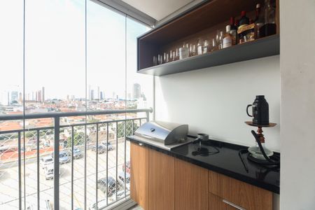 Varanda  de apartamento à venda com 2 quartos, 51m² em Chácara Santo Antônio (zona Leste), São Paulo