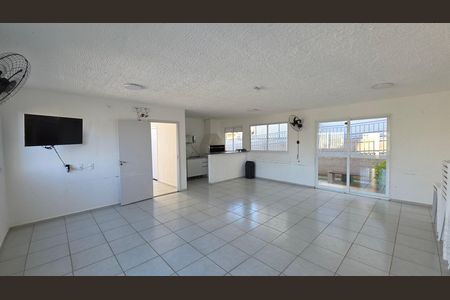Apartamento à venda com 41m², 1 quarto e 1 vaga Apartamento à venda com 41m², 1 quarto e 1 vagaÁrea comum - Salão de festas