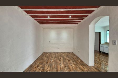 Casa para alugar com 80m², 2 quartos e sem vagaSala