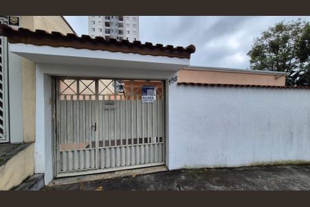 Casa para alugar com 80m², 2 quartos e sem vagaFachada