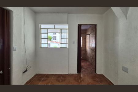 Casa para alugar com 80m², 2 quartos e sem vagaSuíte
