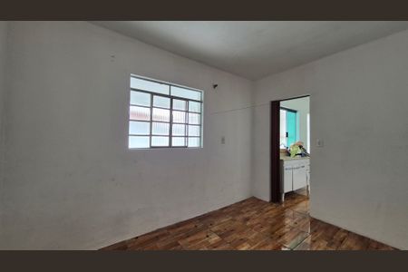 Casa para alugar com 80m², 2 quartos e sem vagaQuarto 