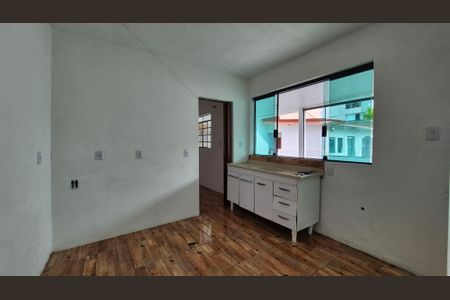 Casa para alugar com 80m², 2 quartos e sem vagaCozinha