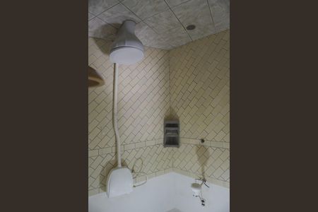 Casa para alugar com 70m², 1 quarto e 1 vagaBanheiro social